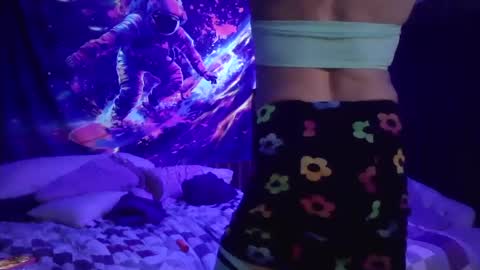 transmisshun online show from January 2025 10:05:02 AM