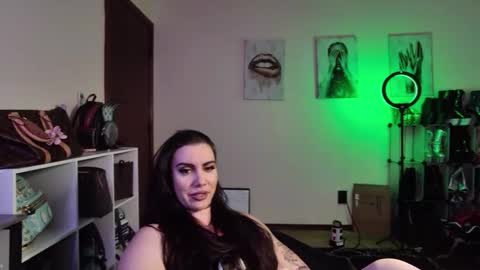 Snapshot of trapqueenskullcrush89 chatting on March 2026 09:42:01 PM trapqueenskullcrush89 online show from March 2026 09:42:01 PM