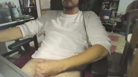 traveler_92 online show from April 2026 04:06:02 AM