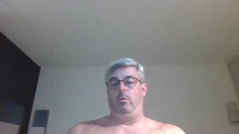 Travelingman53 online show from April 2026 02:37:02 AM