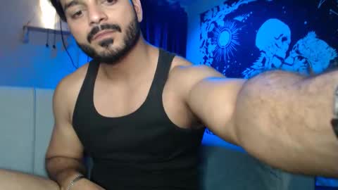 travisandnina online show from February 2026 08:40:02 PM