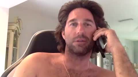 TravisKenn online show from February 2026 07:53:02 PM