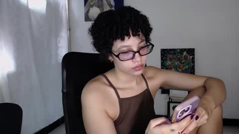 Snapshot of treasuresz chatting on February 2026 06:53:01 PM Emily online show from February 2026 06:53:01 PM