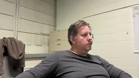 Snapshot of treborinthesky chatting on November 2025 11:43:02 PM treborinthesky online show from November 2025 11:43:02 PM