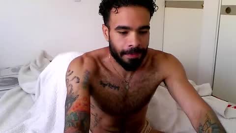 Snapshot of treborshunter chatting on February 2025 06:43:02 PM Hunter man online show from February 2025 06:43:02 PM