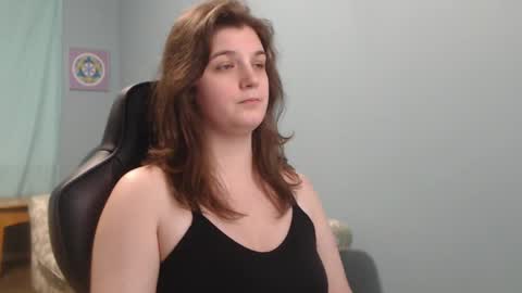 TreeJeanne online show from February 2025 05:04:01 PM