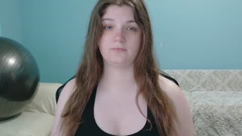 Snapshot of treejeanne chatting on June 2026 07:02:02 PM TreeJeanne online show from June 2026 07:02:02 PM