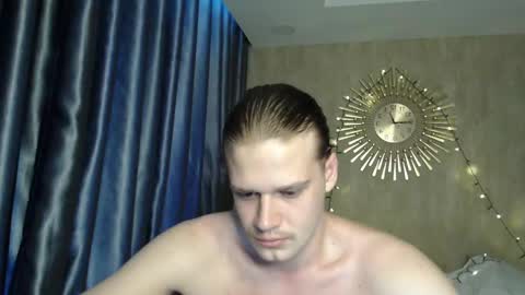 Sarah And Jon online show from January 2025 03:11:01 AM