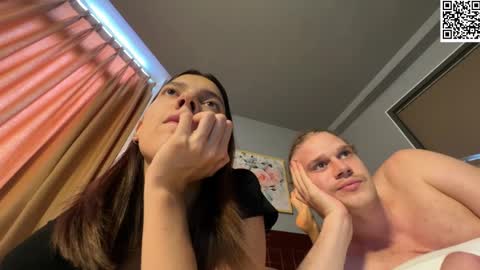 Sarah And Jon online show from February 2025 07:23:02 AM