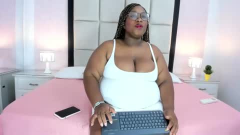 Treisy Vixen big ass online show from July 2026 03:24:02 AM