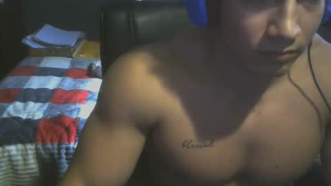 Trembo man online show from April 2026 05:05:02 PM