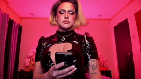 Jade online show from January 2025 09:33:01 PM