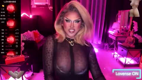 Jade online show from October 2025 11:52:02 AM