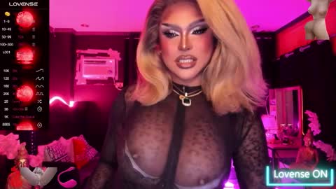 Jade online show from October 2025 11:09:01 AM