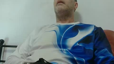 Snapshot of trevido4u chatting on March 2025 12:18:01 AM trevido4u online show from March 2025 12:18:01 AM