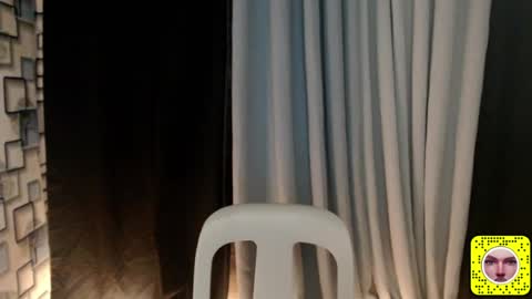 Snapshot of trexie215765 chatting on July 2026 04:37:01 AM trexie215765 online show from July 2026 04:37:01 AM