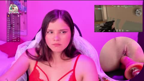 Trianna online show from December 2024 05:57:02 PM