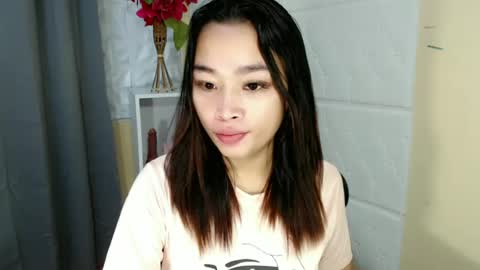 tricia_slut online show from June 2026 05:25:01 AM