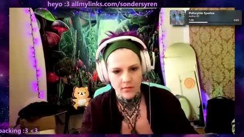 Snapshot of tricky_nymph chatting on May 2026 08:15:01 PM Cassie online show from May 2026 08:15:01 PM