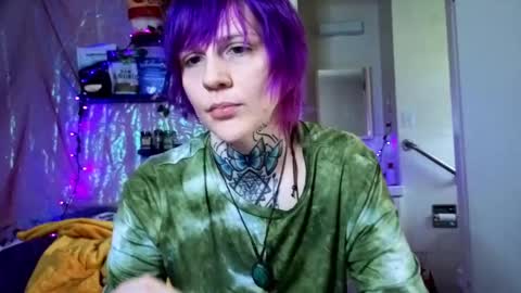 Snapshot of tricky_nymph chatting on May 2026 08:50:02 PM Cassie online show from May 2026 08:50:02 PM