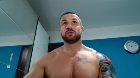 Snapshot of tridentmuscles chatting on January 2025 08:10:02 PM tridentmuscles online show from January 2025 08:10:02 PM