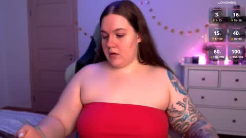 Tina online show from February 2025 04:19:02 PM