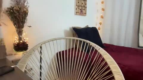 Snapshot of trinitysecrets chatting on November 2025 06:01:02 PM trinitysecrets online show from November 2025 06:01:02 PM