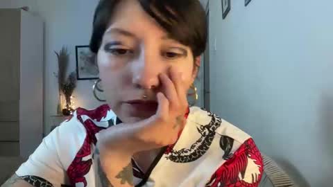 Snapshot of trinitysecrets chatting on January 2026 07:38:01 PM trinitysecrets online show from January 2026 07:38:01 PM