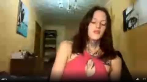  Sofa Im new here and so far I do not take off the panties online show from November 2025 05:37:01 PM