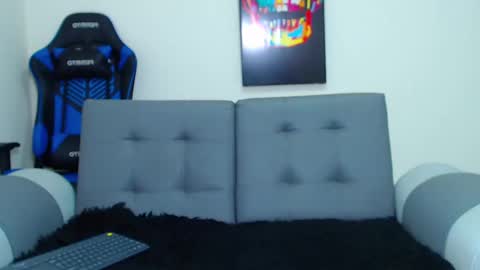 Snapshot of tristan_bm chatting on January 2025 01:21:02 AM tristan bm online show from January 2025 01:21:02 AM