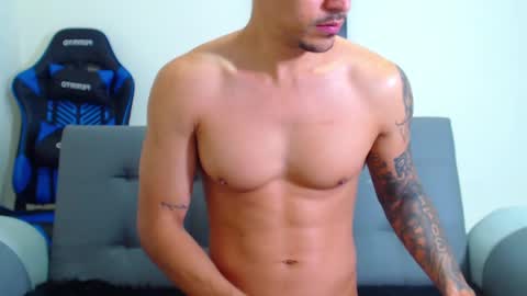 Snapshot of tristan_bm chatting on January 2025 01:32:01 PM tristan bm online show from January 2025 01:32:01 PM
