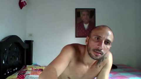 Snapshot of tristan_drumm chatting on June 2026 07:29:01 PM tristan online show from June 2026 07:29:01 PM