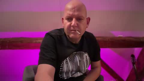 Snapshot of tritonspace chatting on October 2025 05:19:02 AM Triton online show from October 2025 05:19:02 AM