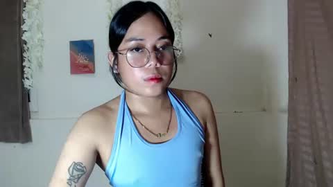 trixie_foxslut online show from November 2025 02:38:01 PM