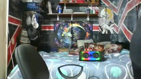 Andrew online show from March 2026 09:10:01 PM