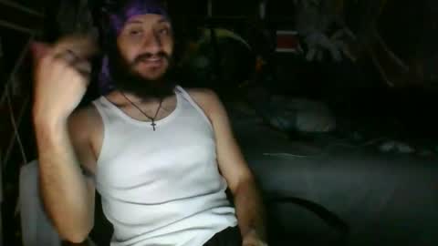 Snapshot of trizquelmen chatting on April 2026 04:49:02 AM Andrew online show from April 2026 04:49:02 AM