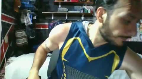 Snapshot of trizquelmen chatting on May 2026 11:36:01 PM Andrew online show from May 2026 11:36:01 PM
