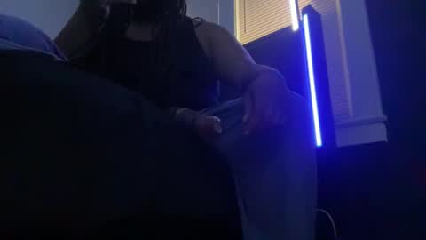 Trmdstrong online show from October 2025 06:54:01 AM