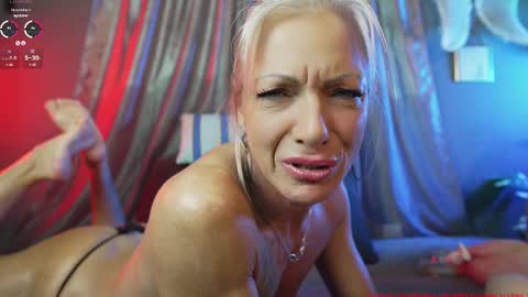 Linda  ONLYFANS Trophymilf1  Istagram trophymilf1 online show from February 2025 03:32:02 PM