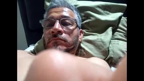 Snapshot of tropicosoleado chatting on November 2025 05:53:01 AM tropicosoleado online show from November 2025 05:53:01 AM