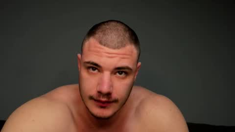 Snapshot of troy_bigtitan chatting on January 2026 06:16:01 AM Troy online show from January 2026 06:16:01 AM