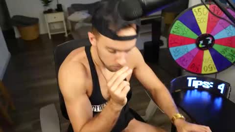 Troy Green online show from November 2025 10:32:02 PM