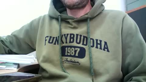 Snapshot of truble_again chatting on May 2026 11:15:01 AM truble_again online show from May 2026 11:15:01 AM