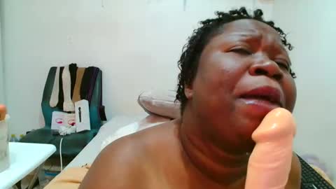 TrueBella30 online show from October 2025 08:49:01 AM