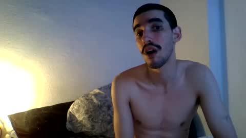 Snapshot of trueblove chatting on December 2025 05:14:02 AM trueblove online show from December 2025 05:14:02 AM