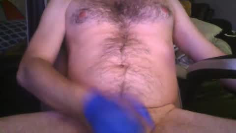 Snapshot of truegntlmn chatting on December 2024 04:09:02 AM TrueGntlmn online show from December 2024 04:09:02 AM