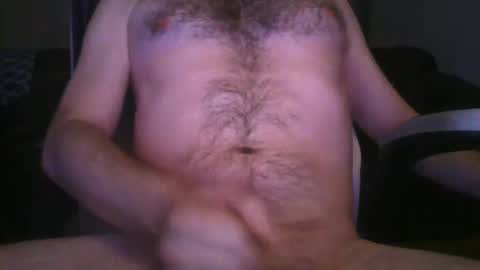 Snapshot of truegntlmn chatting on February 2025 05:31:02 AM TrueGntlmn online show from February 2025 05:31:02 AM