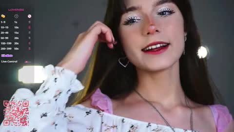 Snapshot of truegrace chatting on February 2026 10:18:01 PM Grace online show from February 2026 10:18:01 PM