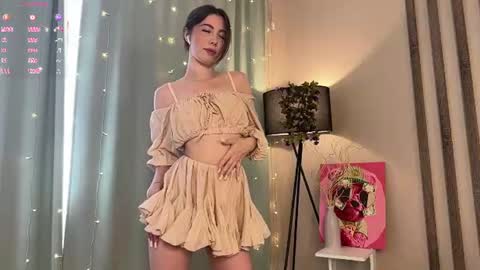 Molly online show from July 2026 07:04:01 AM