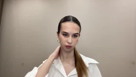 tryme_muse online show from November 2025 03:56:02 PM